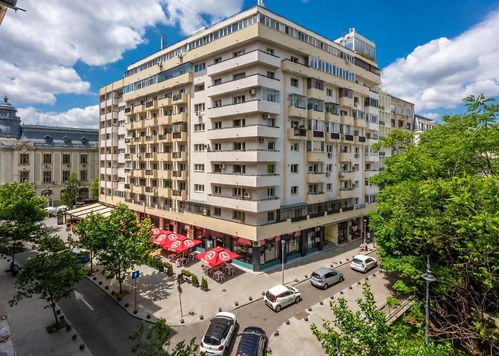 Metropole Apartments Studio City